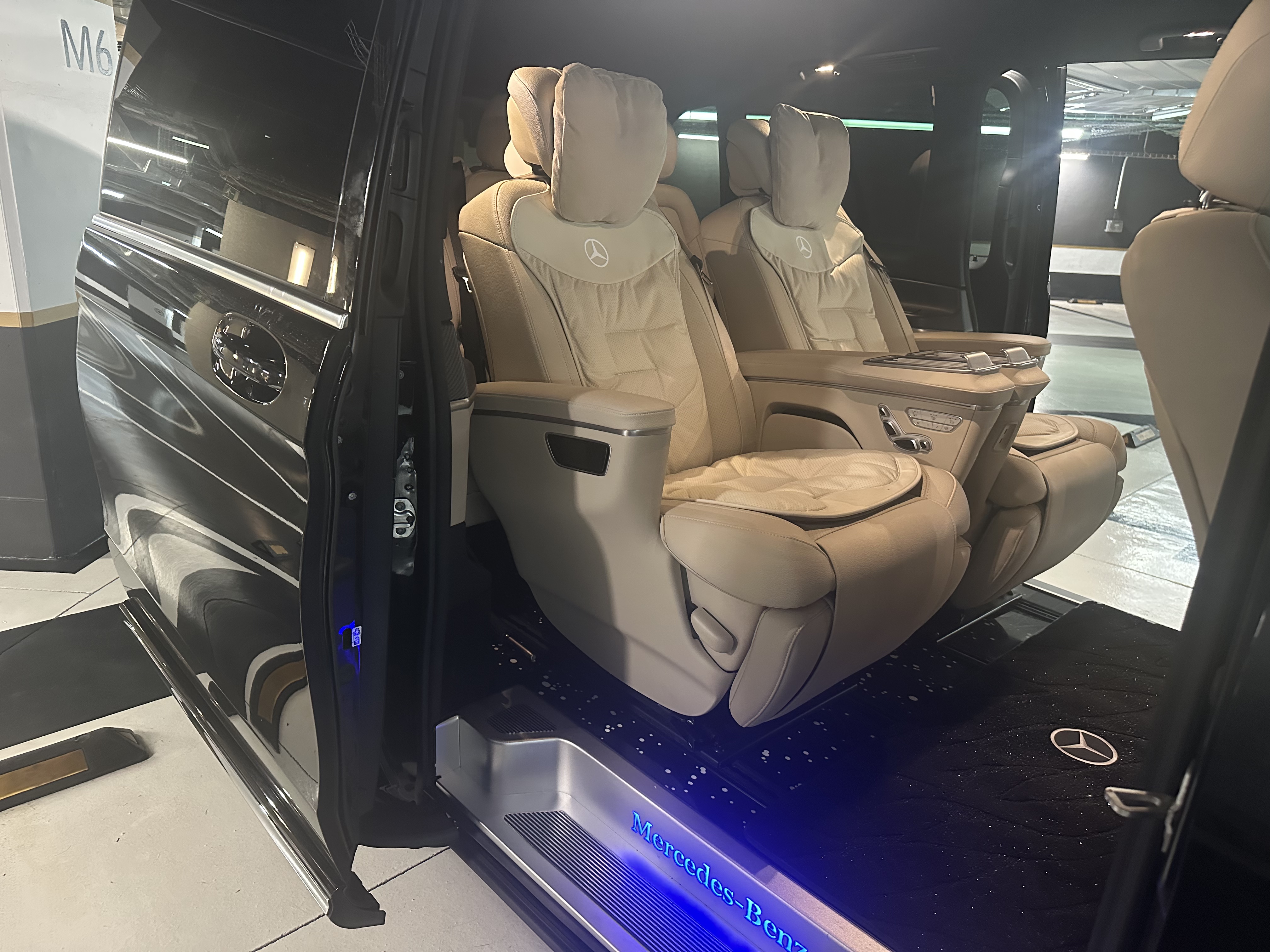 Butacas Capitán Maybach Cuero Beige